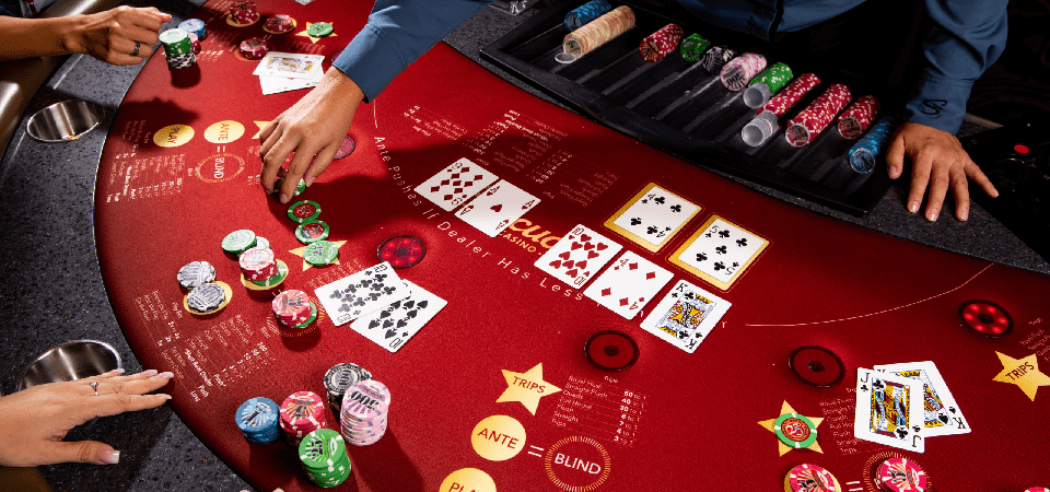 What Is a Straddle in Poker and How to Use the Bet Effectively